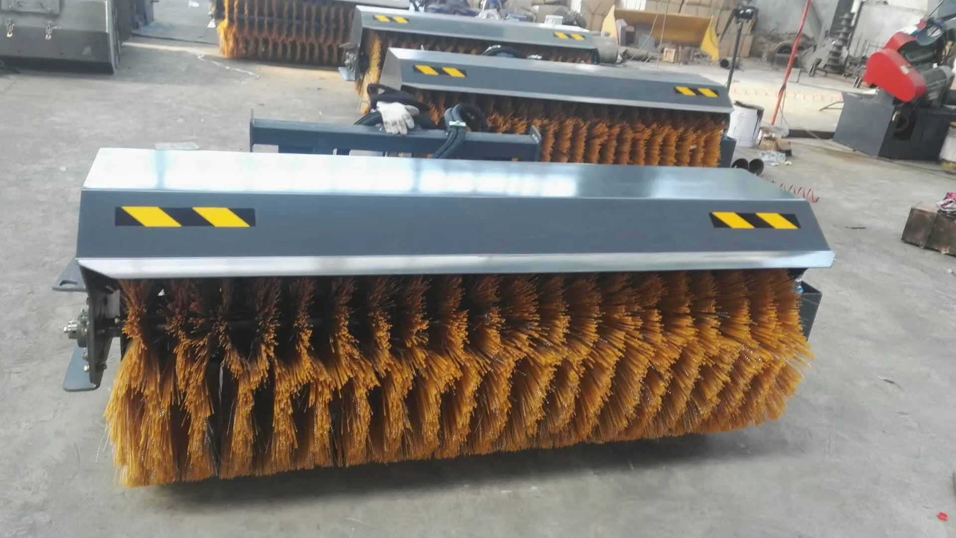 72 Skid Steer Hydraulic Rotary Angle Broom Sweeper