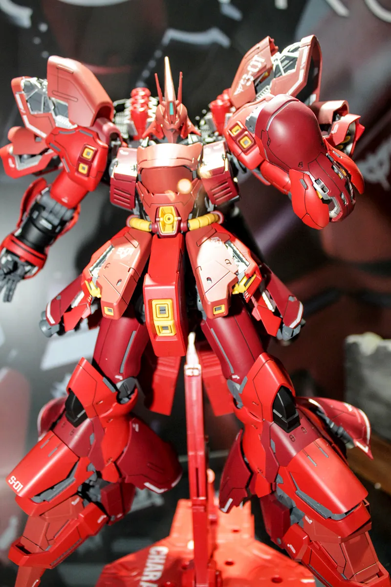 Bandai Sazabi Ver. Ka MG 1/100 Model Kit