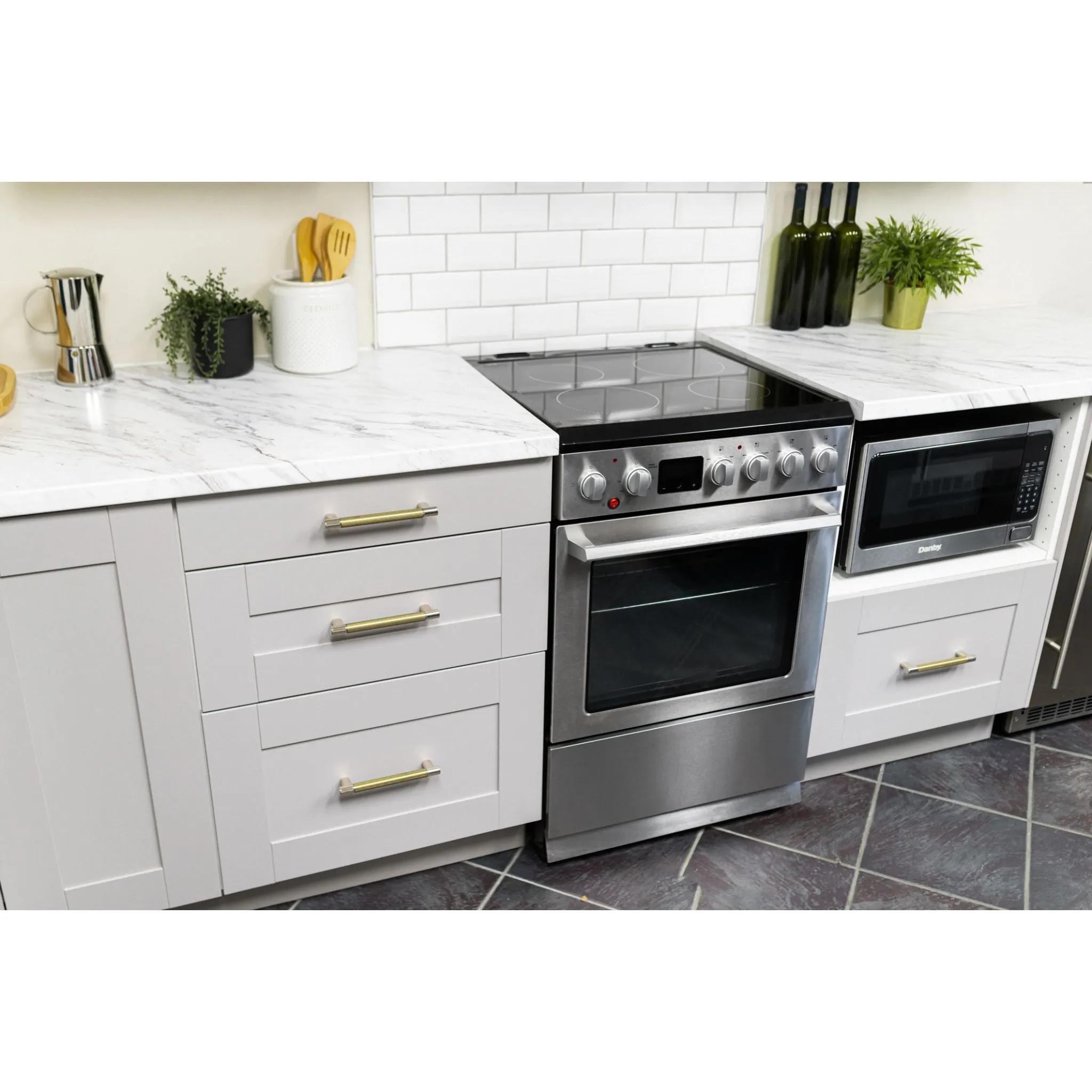 Danby Electric Range (DRCA240BSSC) - Stainless Steel