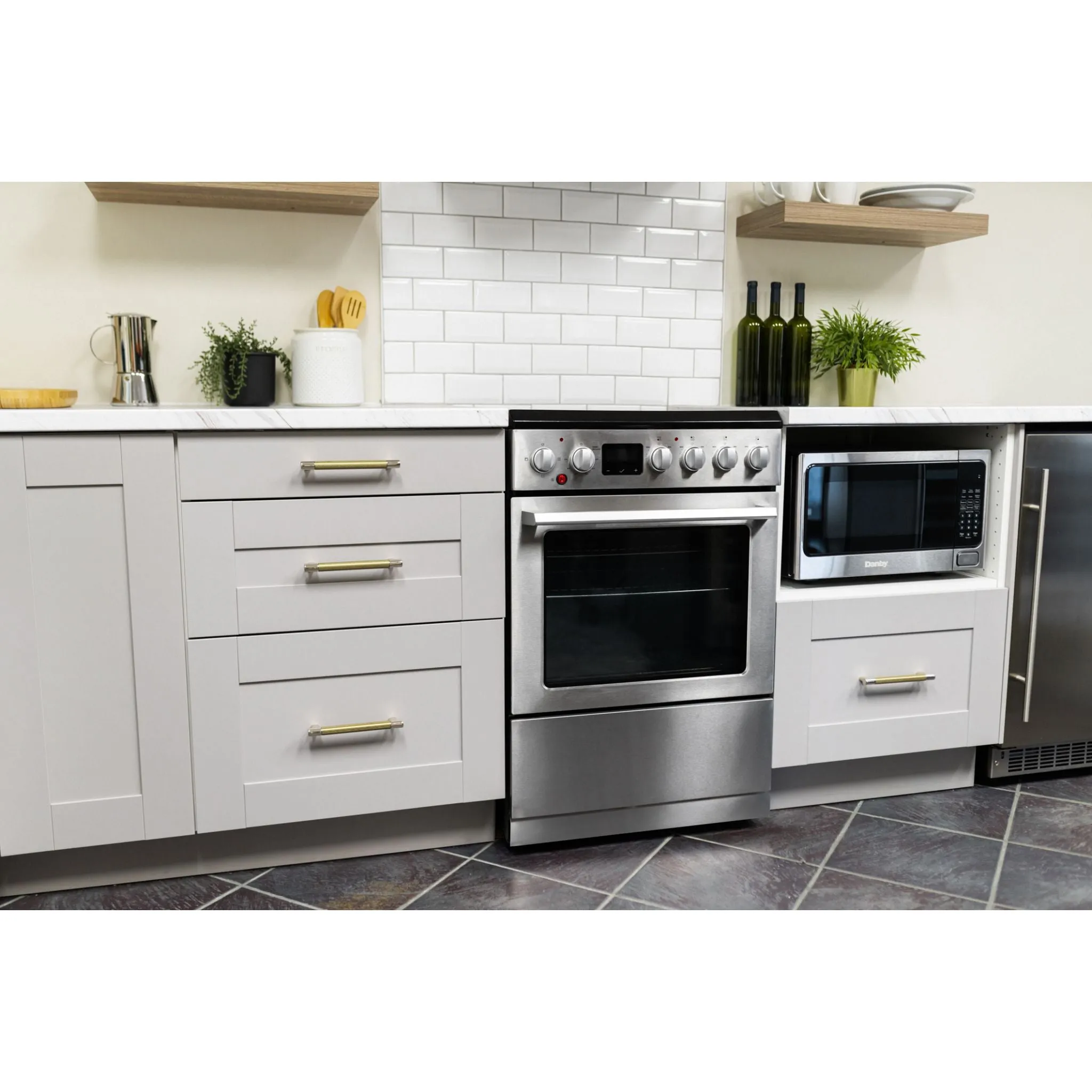 Danby Electric Range (DRCA240BSSC) - Stainless Steel